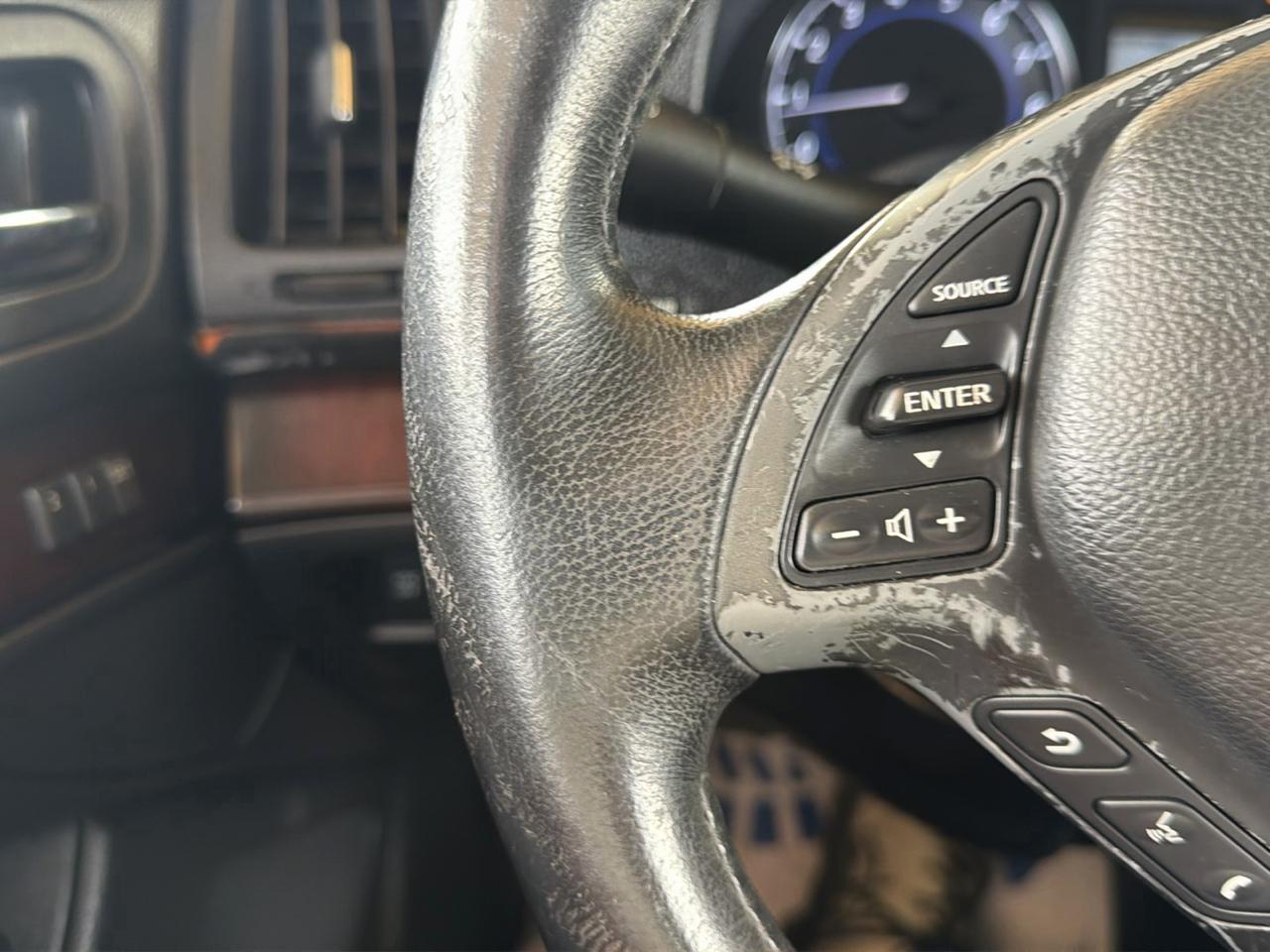 Infiniti G37 Convertible 2dr Base 2010