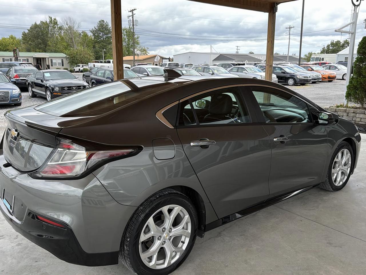 Chevrolet Volt 5dr HB Premier 2017