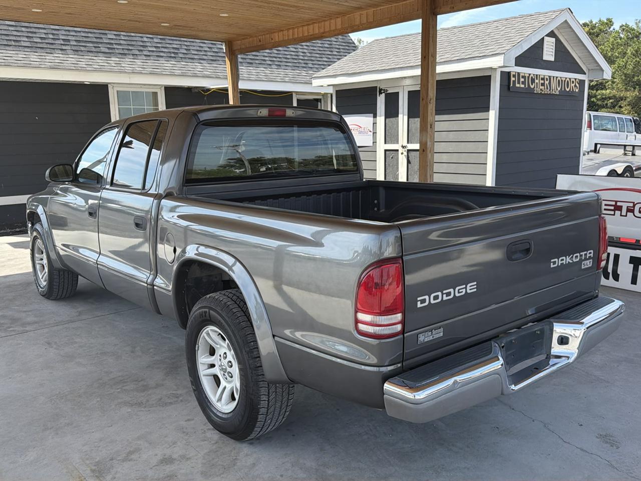 Dodge Dakota 4dr Quad Cab 131" WB SLT 2003