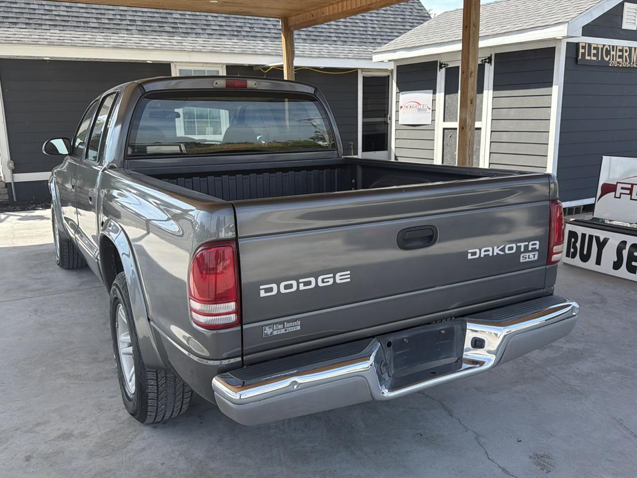 Dodge Dakota 4dr Quad Cab 131" WB SLT 2003