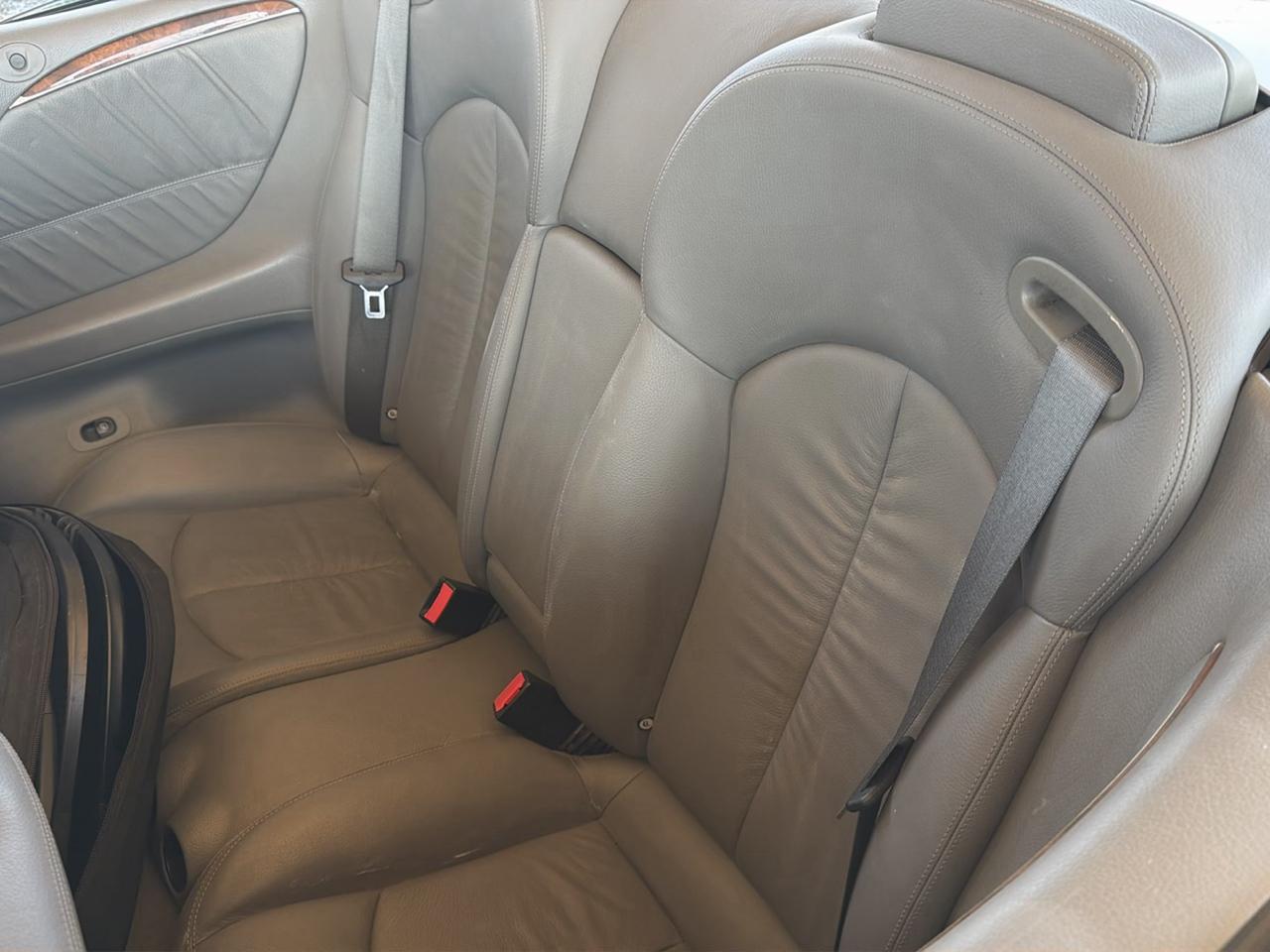 Mercedes-Benz CLK-Class 2dr Cabriolet 5.5L 2008