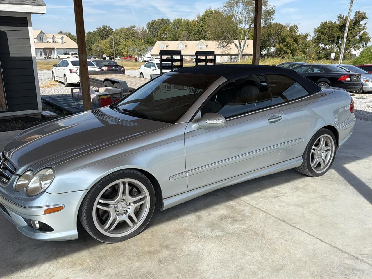 Mercedes-Benz CLK-Class 2dr Cabriolet 5.5L 2008