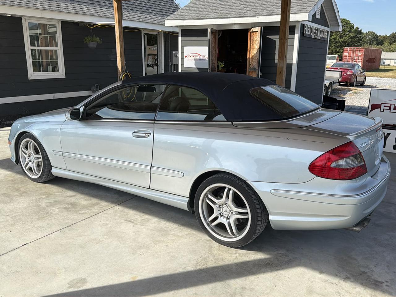 Mercedes-Benz CLK-Class 2dr Cabriolet 5.5L 2008
