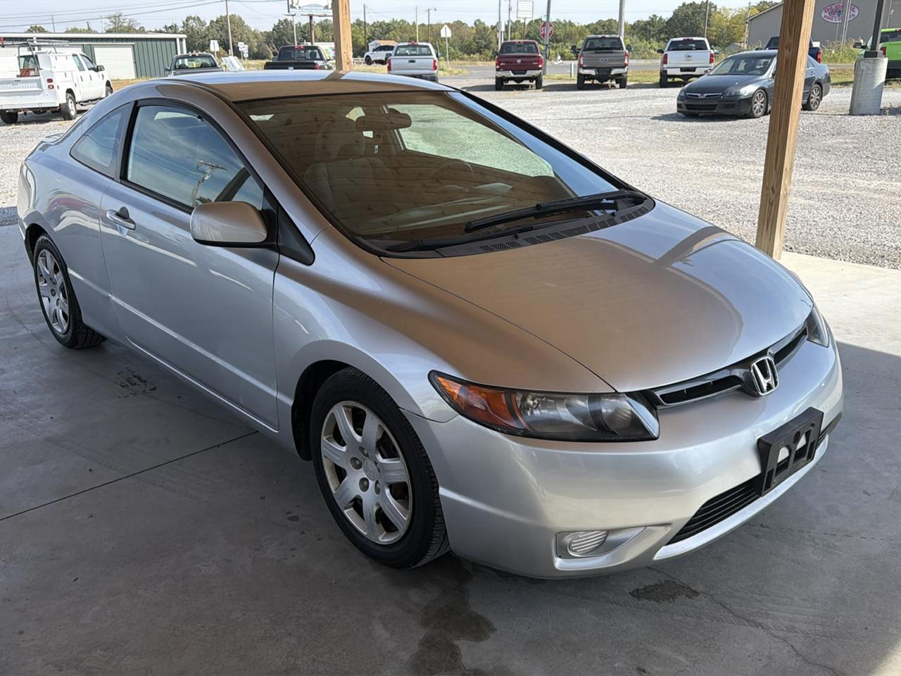 Honda Civic Cpe LX AT 2006