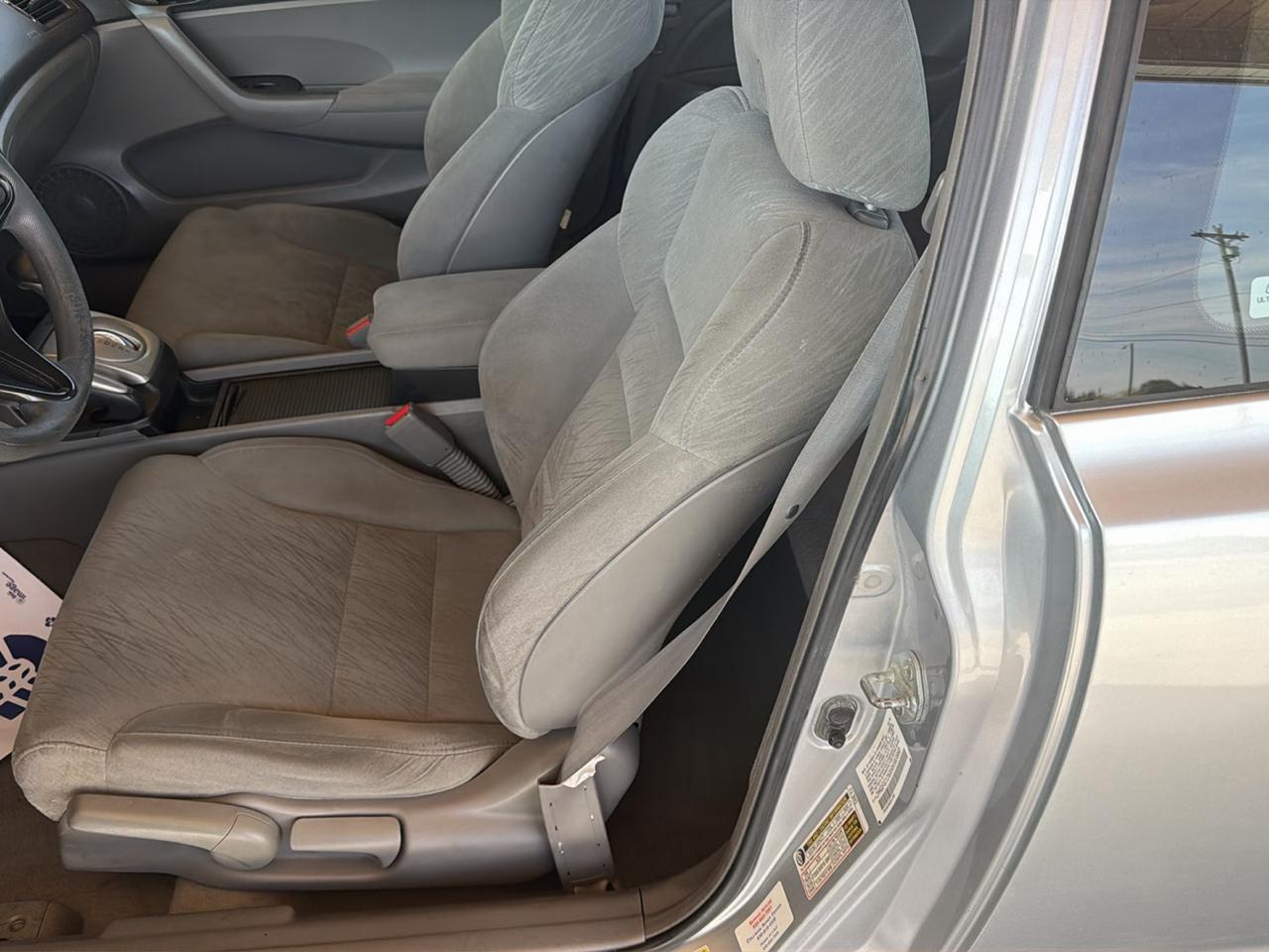 Honda Civic Cpe LX AT 2006