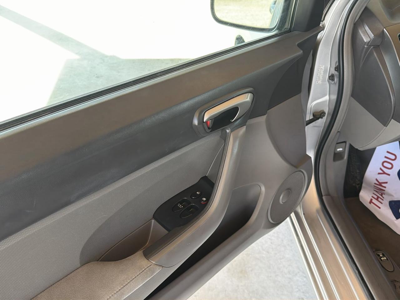 Honda Civic Cpe LX AT 2006