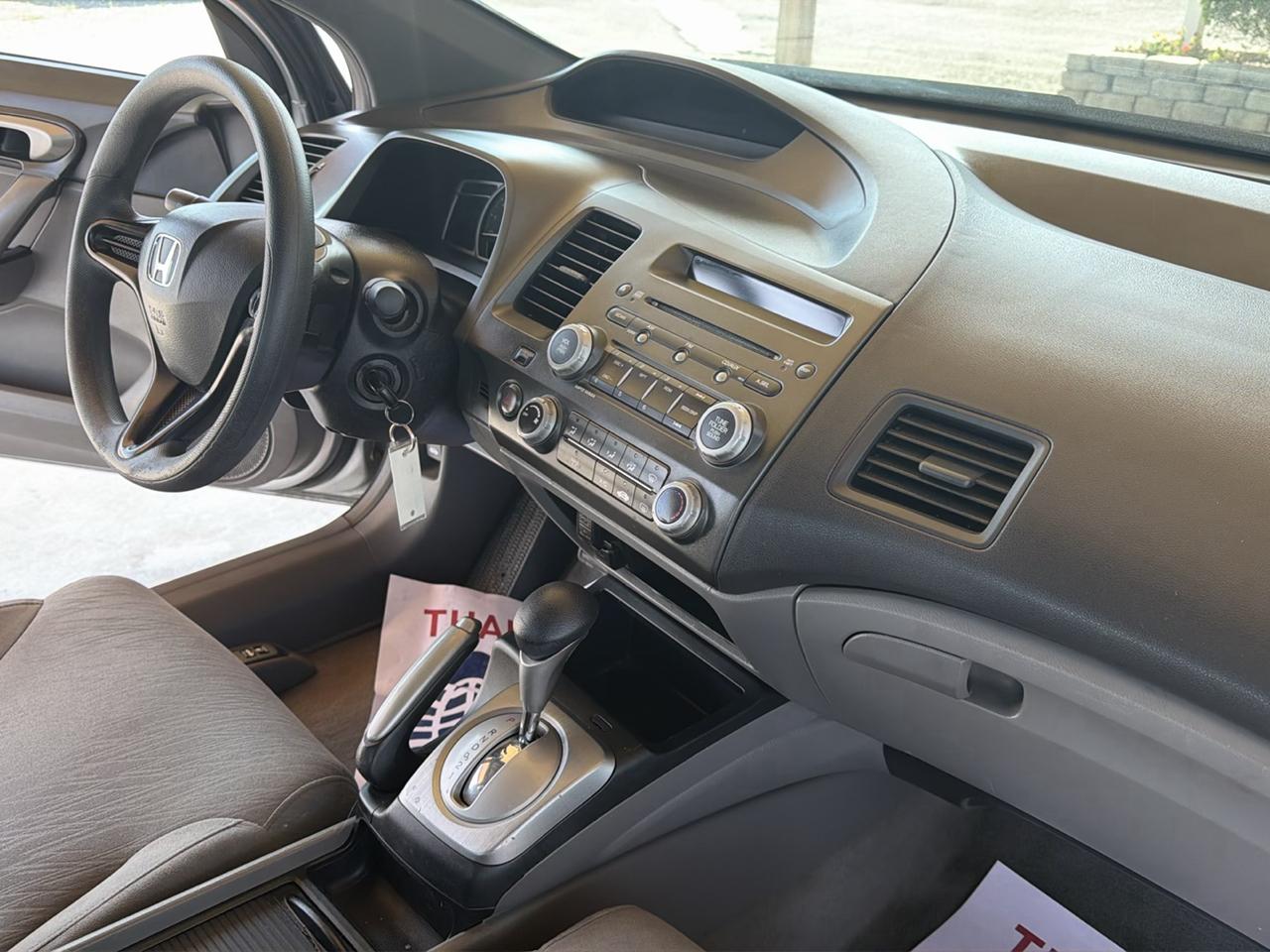 Honda Civic Cpe LX AT 2006