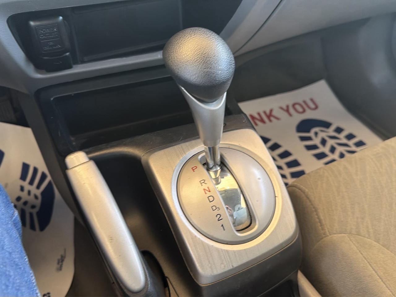 Honda Civic Cpe LX AT 2006