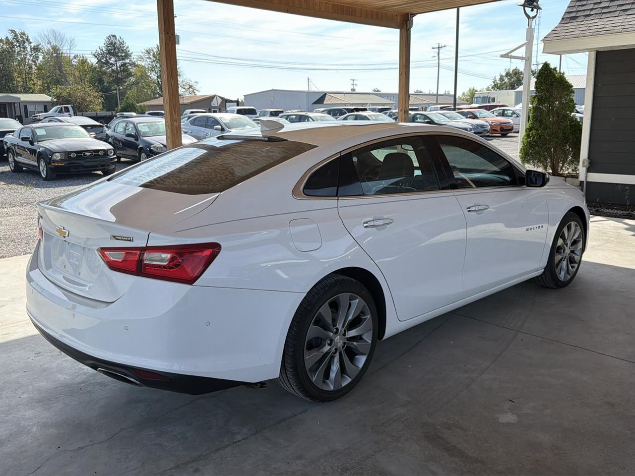 Chevrolet Malibu 4dr Sdn Premier w/2LZ 2016