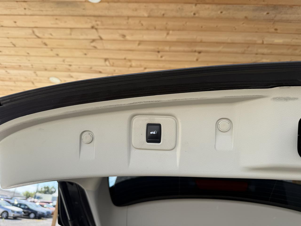 Nissan Murano AWD 4dr Platinum 2015