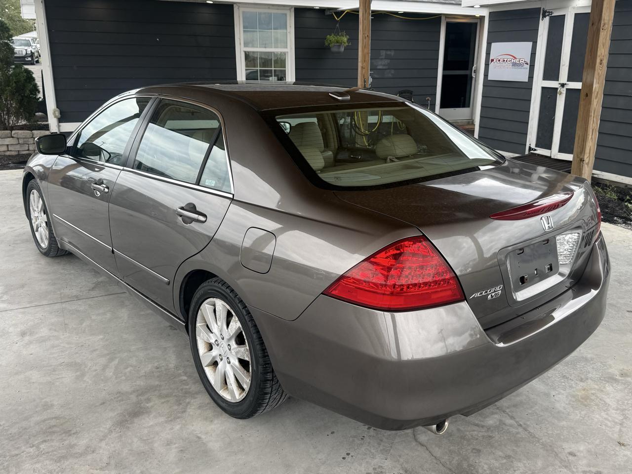 Honda Accord Sdn EX-L V6 AT with NAVI 2006