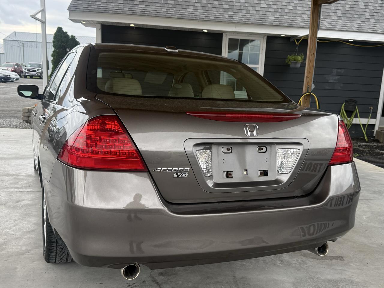 Honda Accord Sdn EX-L V6 AT with NAVI 2006