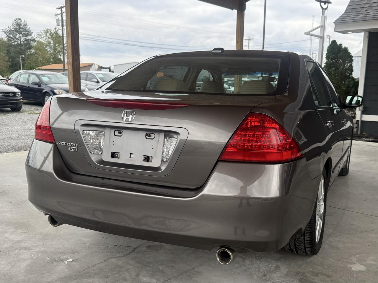 Honda Accord Sdn EX-L V6 AT with NAVI 2006