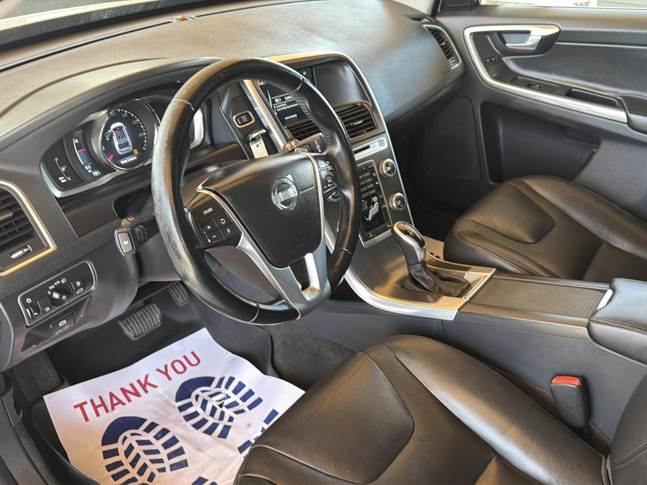Volvo XC60 2015.5 AWD 4dr T6 2015