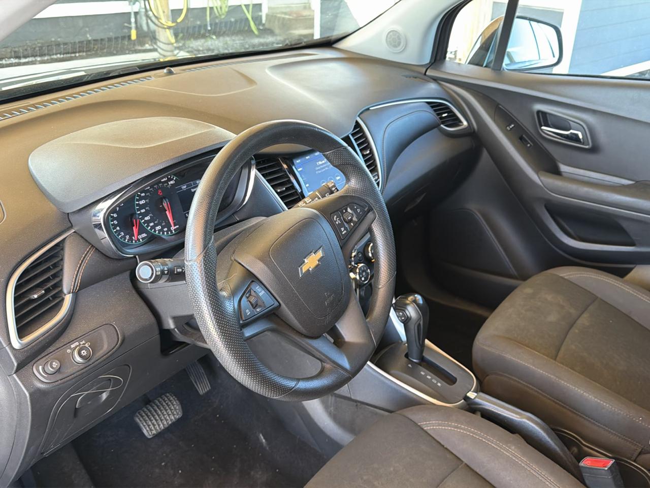 Chevrolet Trax FWD 4dr LS 2021