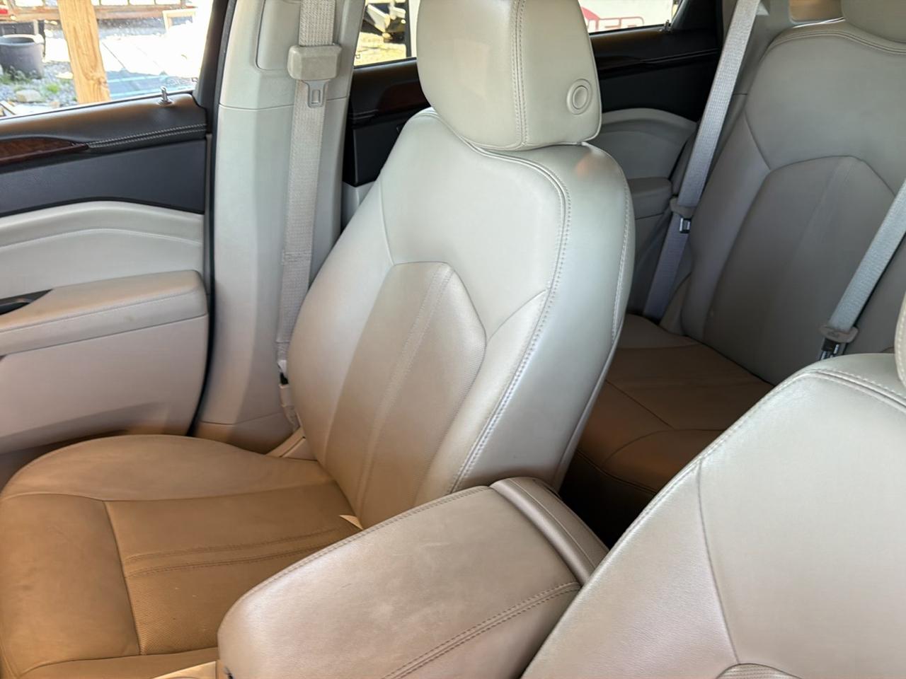 Cadillac SRX FWD 4dr Performance Collection 2012