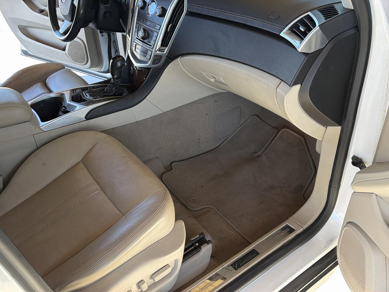 Cadillac SRX FWD 4dr Performance Collection 2012