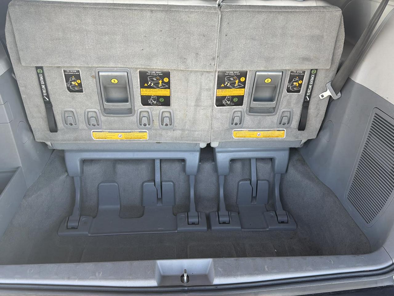 Toyota Sienna 5dr 7-Pass Van V6 Ltd AWD (Natl) 2014