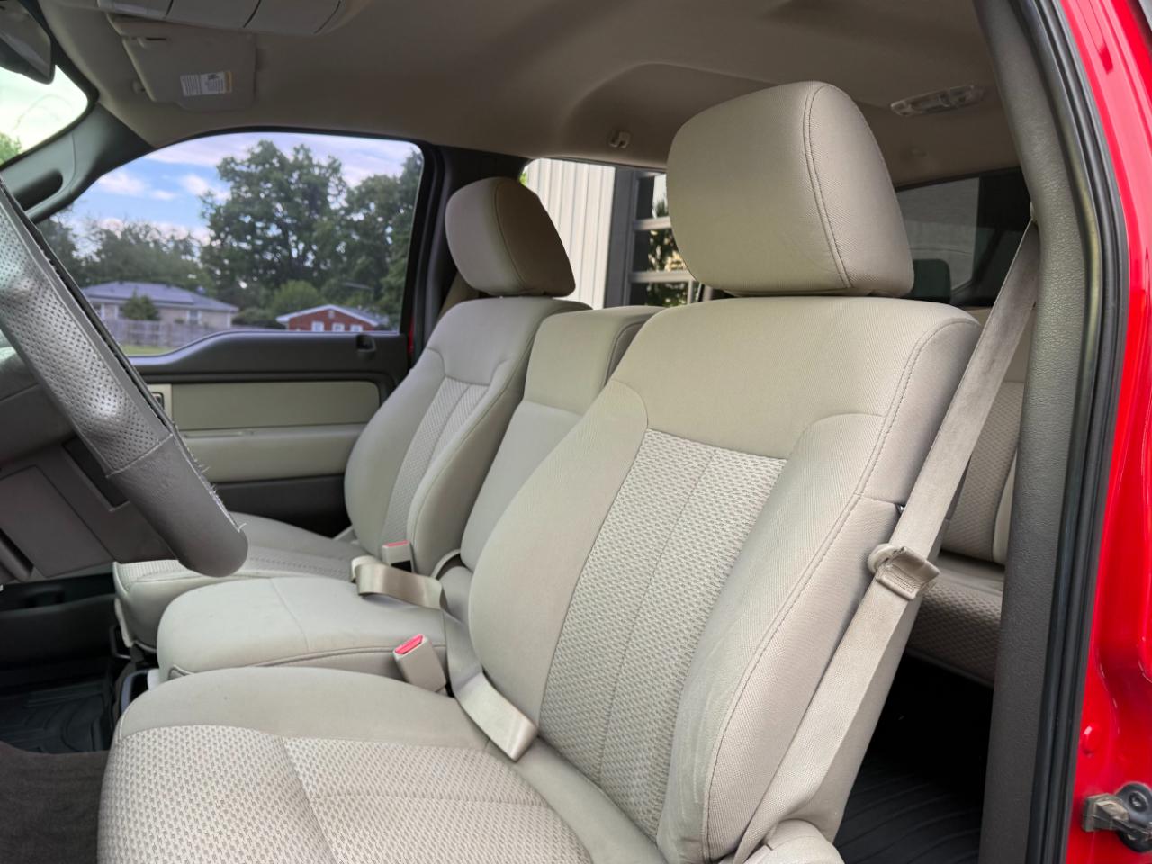 Ford F-150 SuperCrew 150" XLT 2009