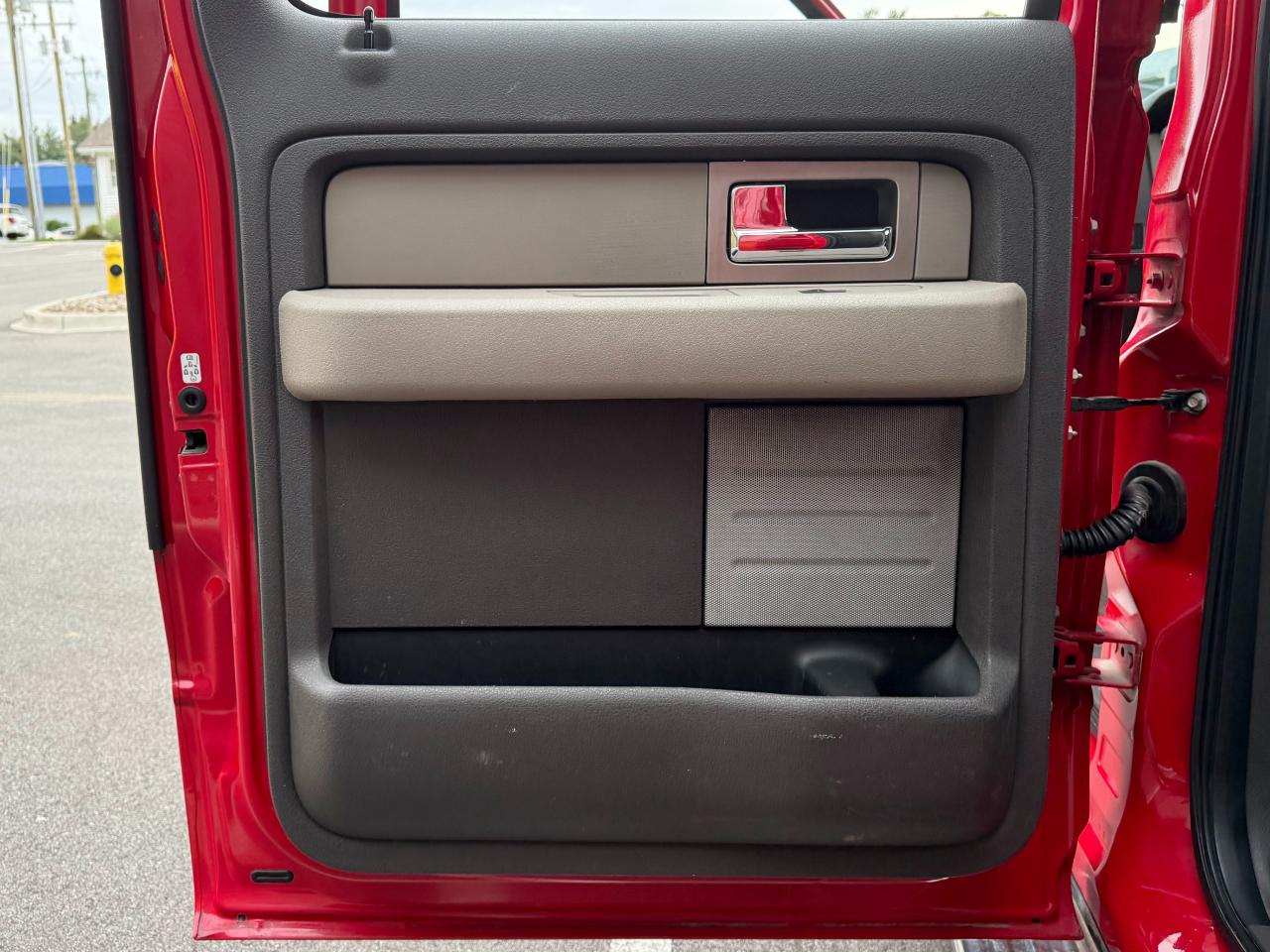Ford F-150 SuperCrew 150" XLT 2009