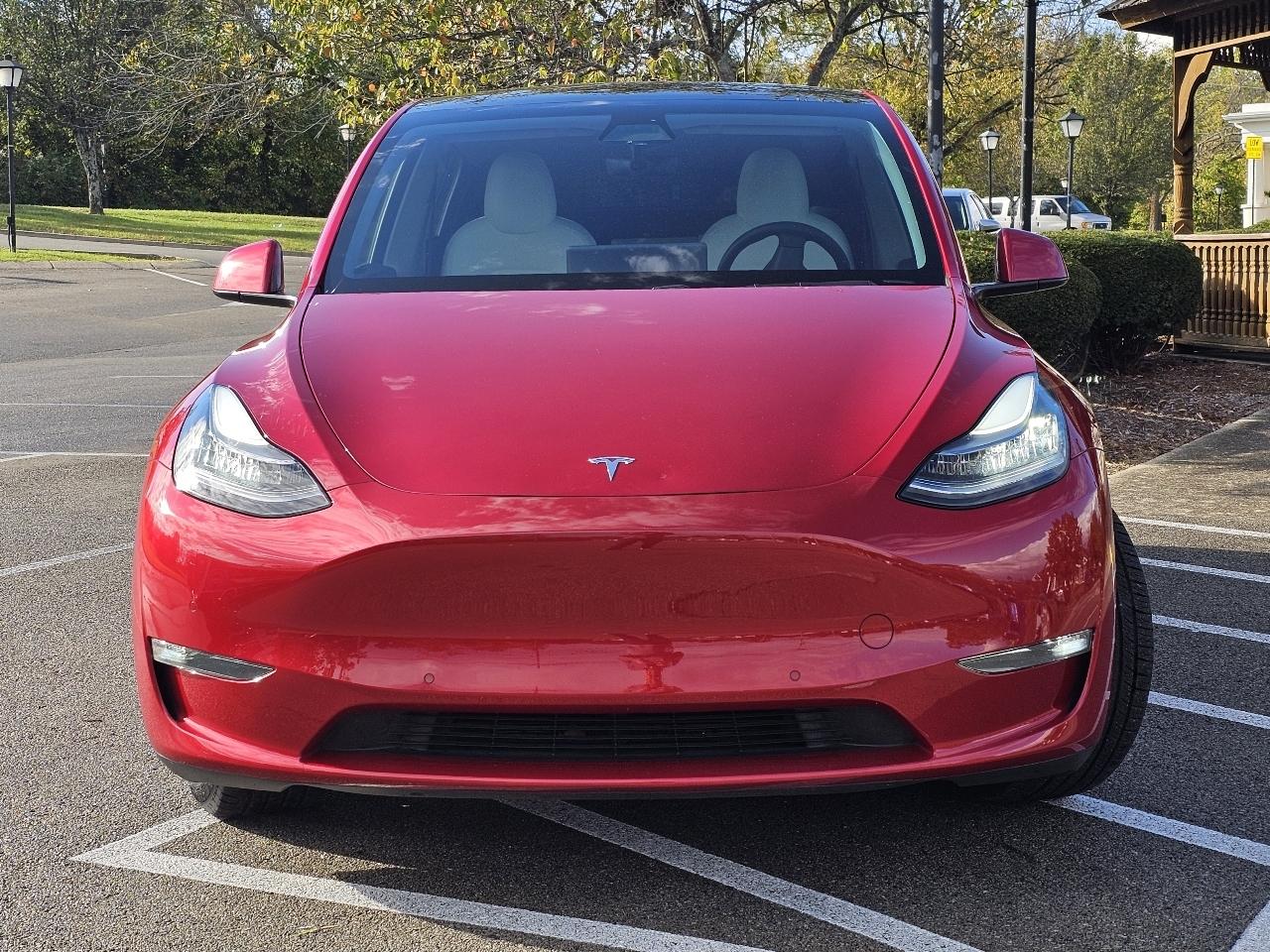 Tesla Model Y  2021