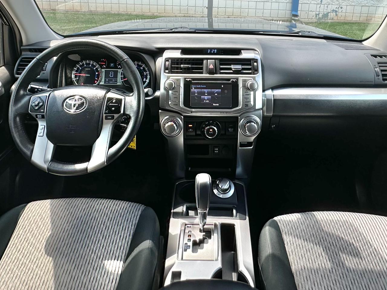 Toyota 4Runner SR5 4WD 2017