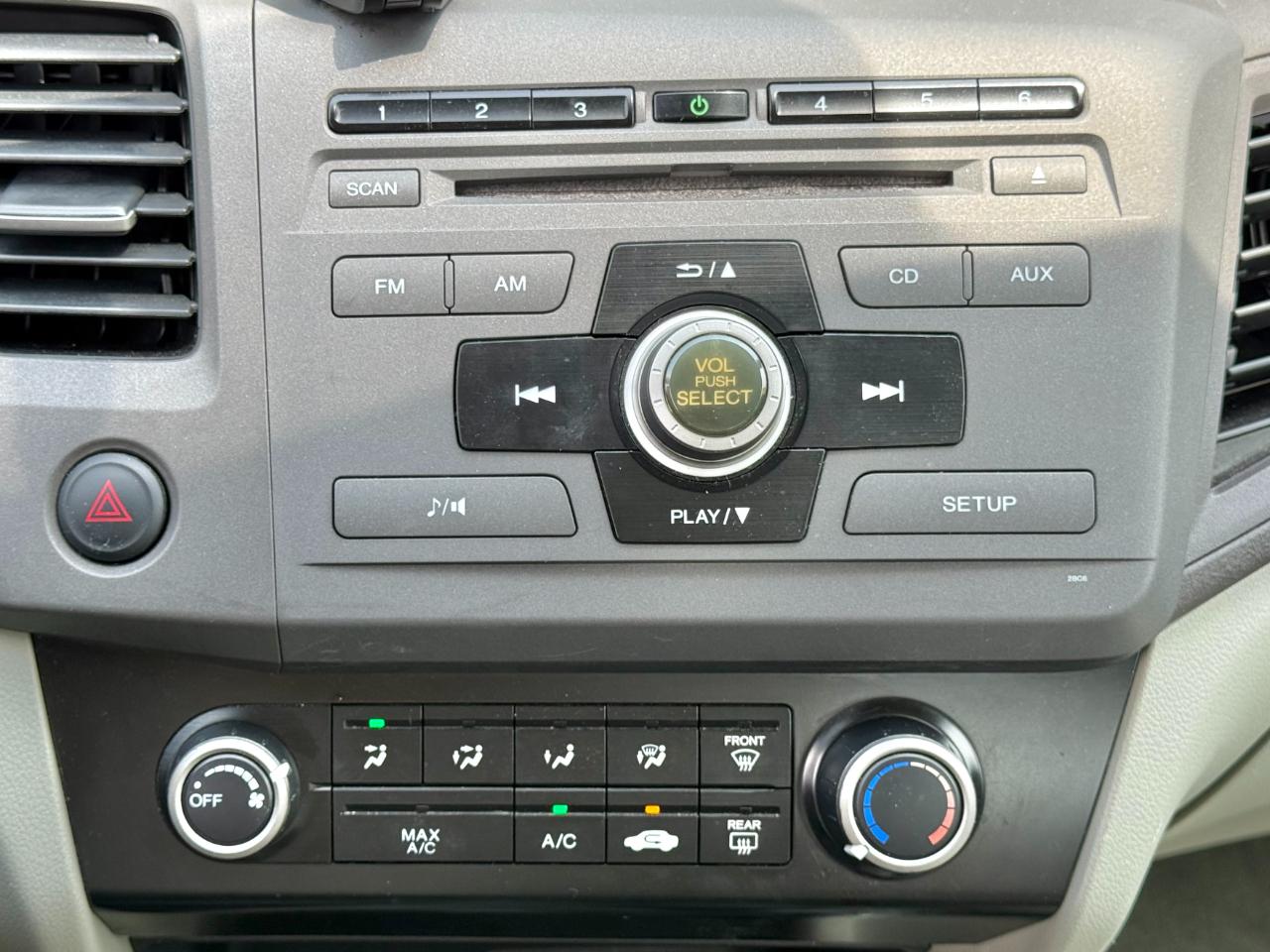 Honda Civic Sdn 4dr Auto LX 2012