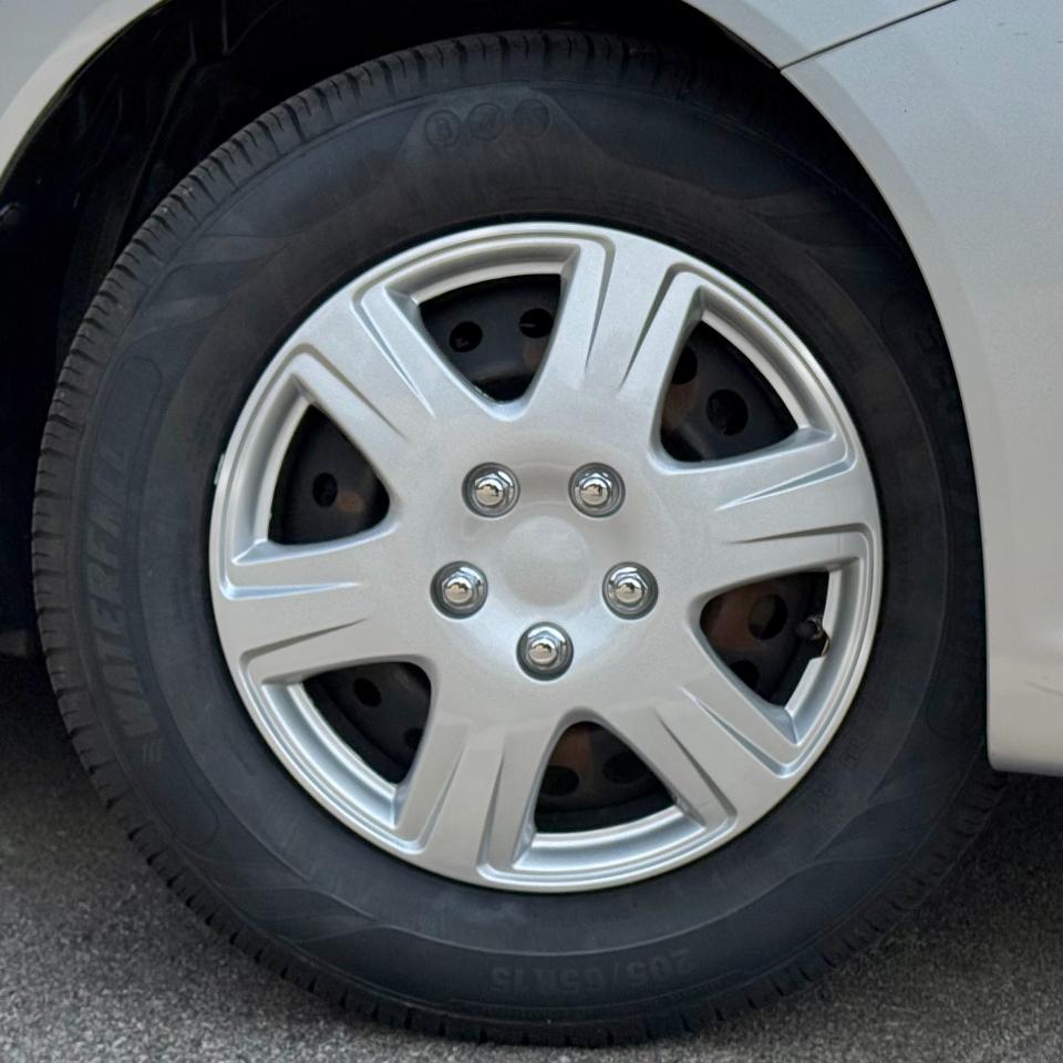 Honda Civic Sdn 4dr Auto LX 2012