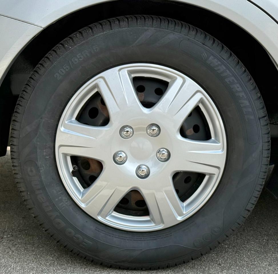 Honda Civic Sdn 4dr Auto LX 2012