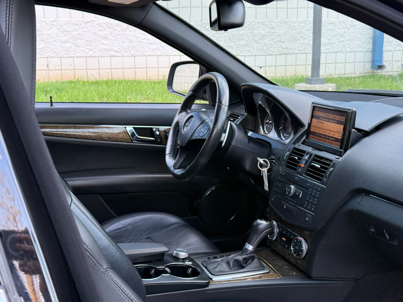 Mercedes-Benz C-Class 4dr Sdn 6.3L AMG RWD 2009