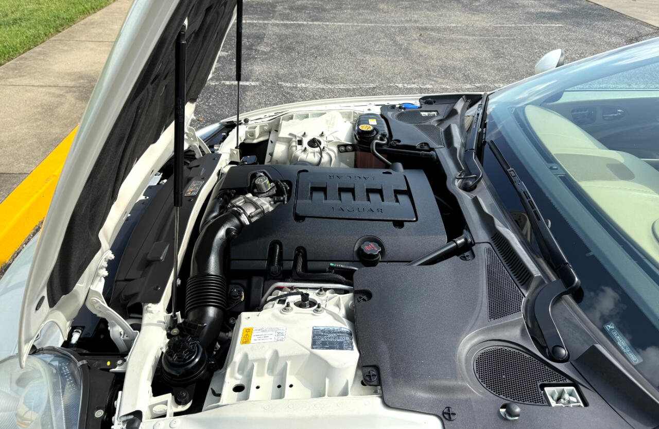 2007 Jaguar XK photo 17