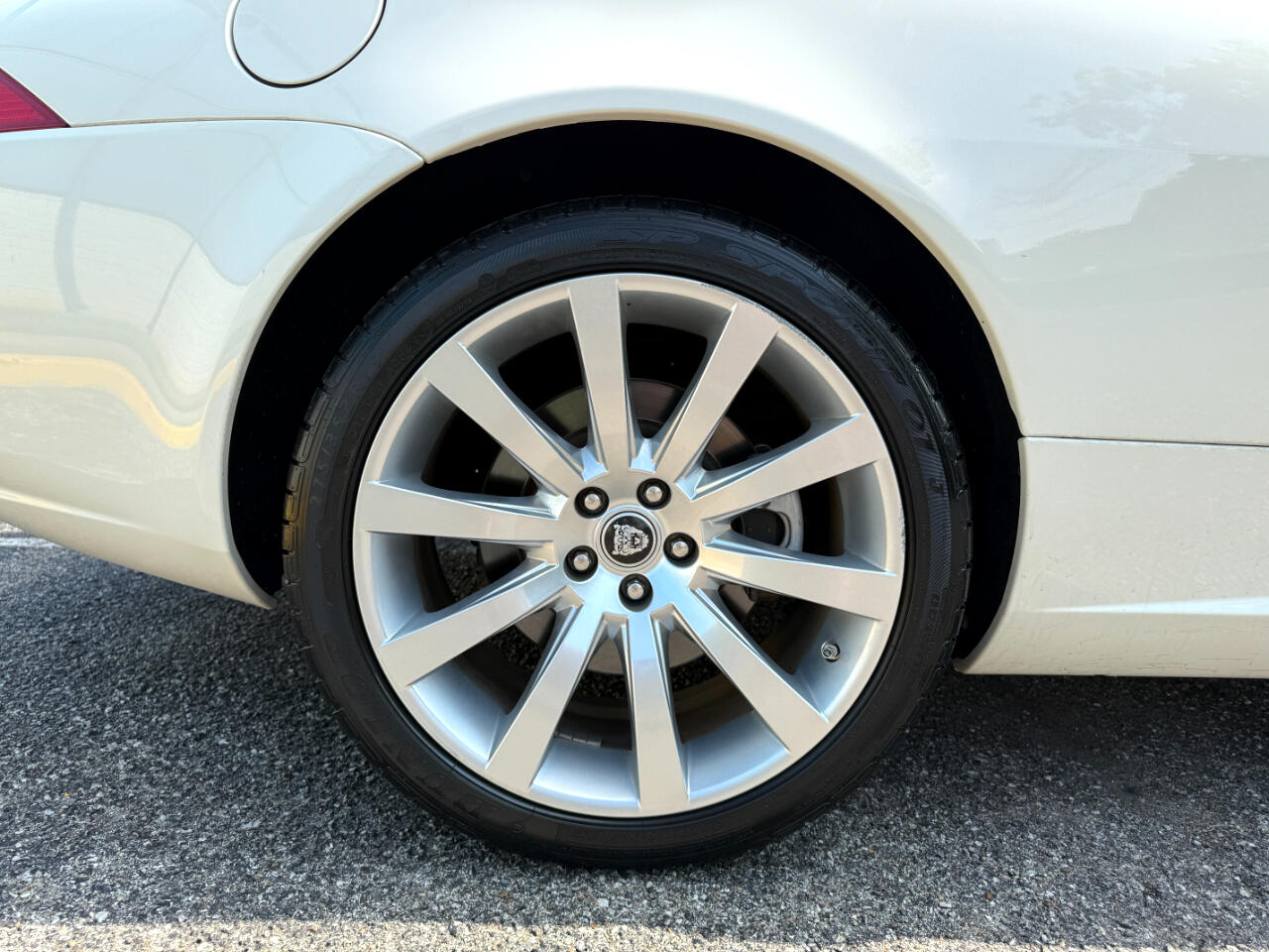 2007 Jaguar XK photo 20