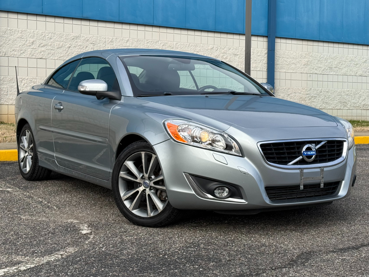 Volvo C70 2dr Conv T5 Platinum 2013