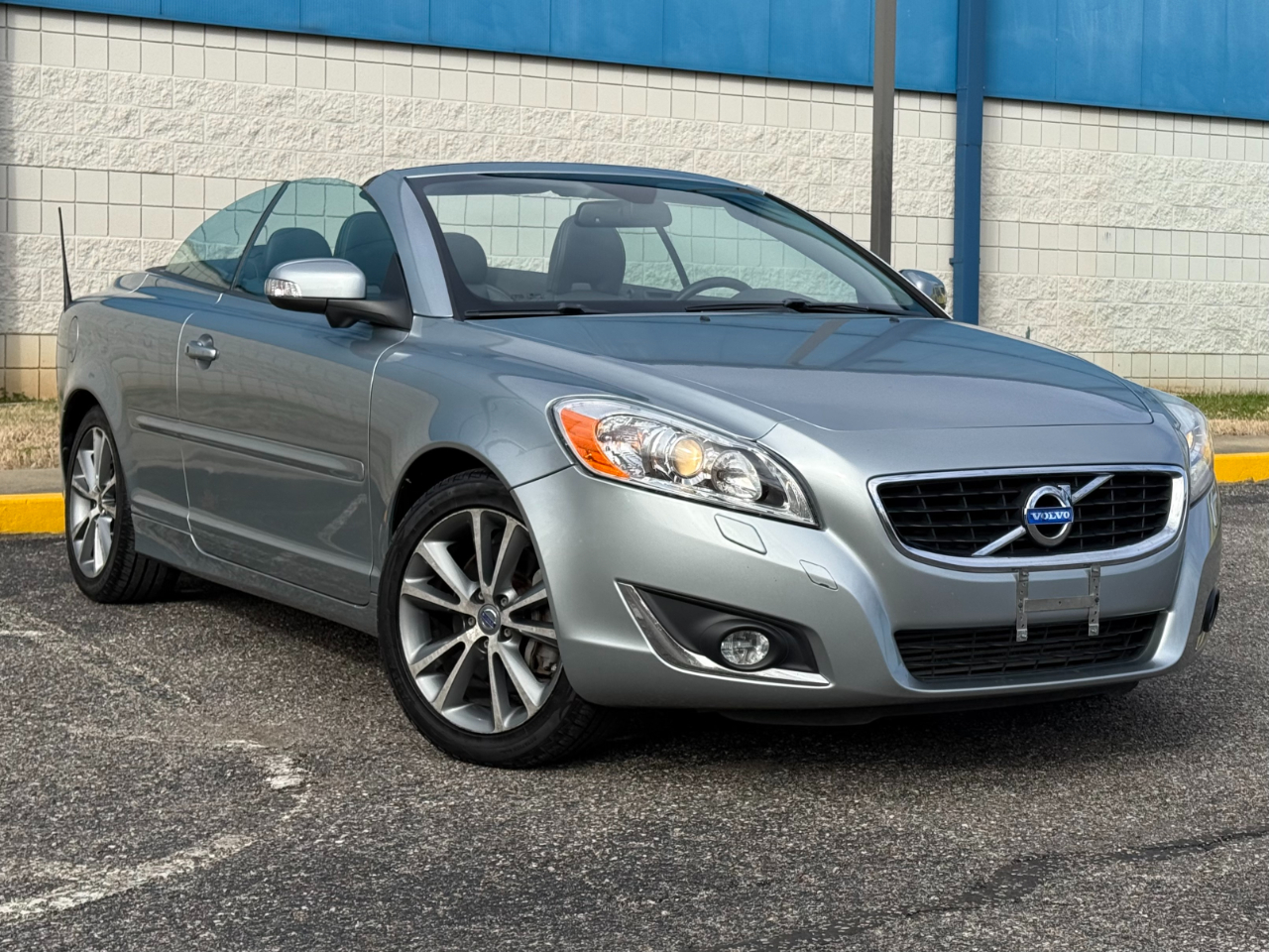 Volvo C70 2dr Conv T5 Platinum 2013
