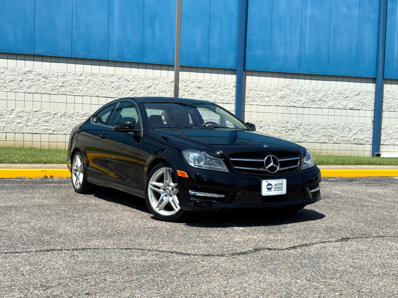 2015 Mercedes Benz C 250 photo 3