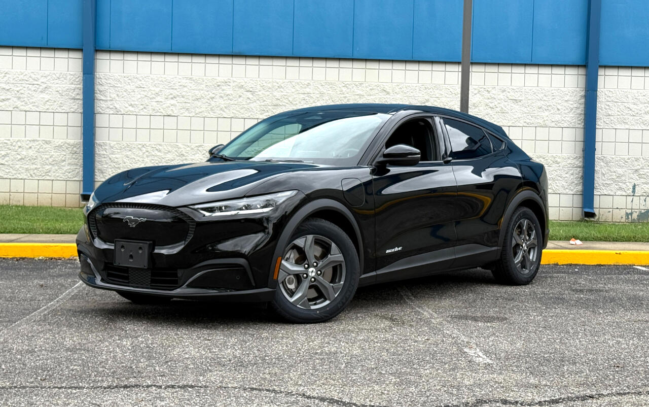 2021 Ford Mustang Mach-E Select photo 3