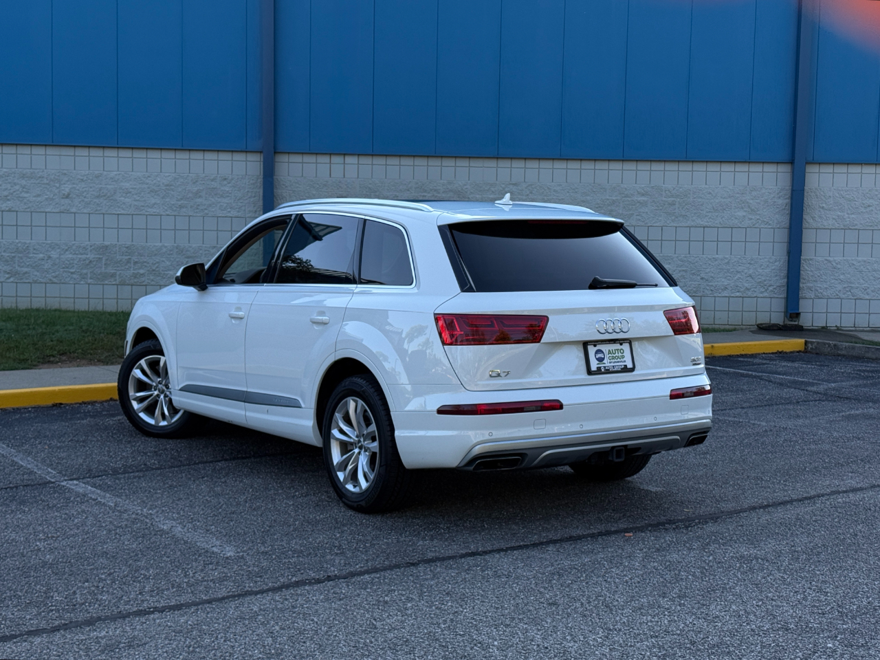 2017 Audi Q7 3.0 Premium Plus photo 3