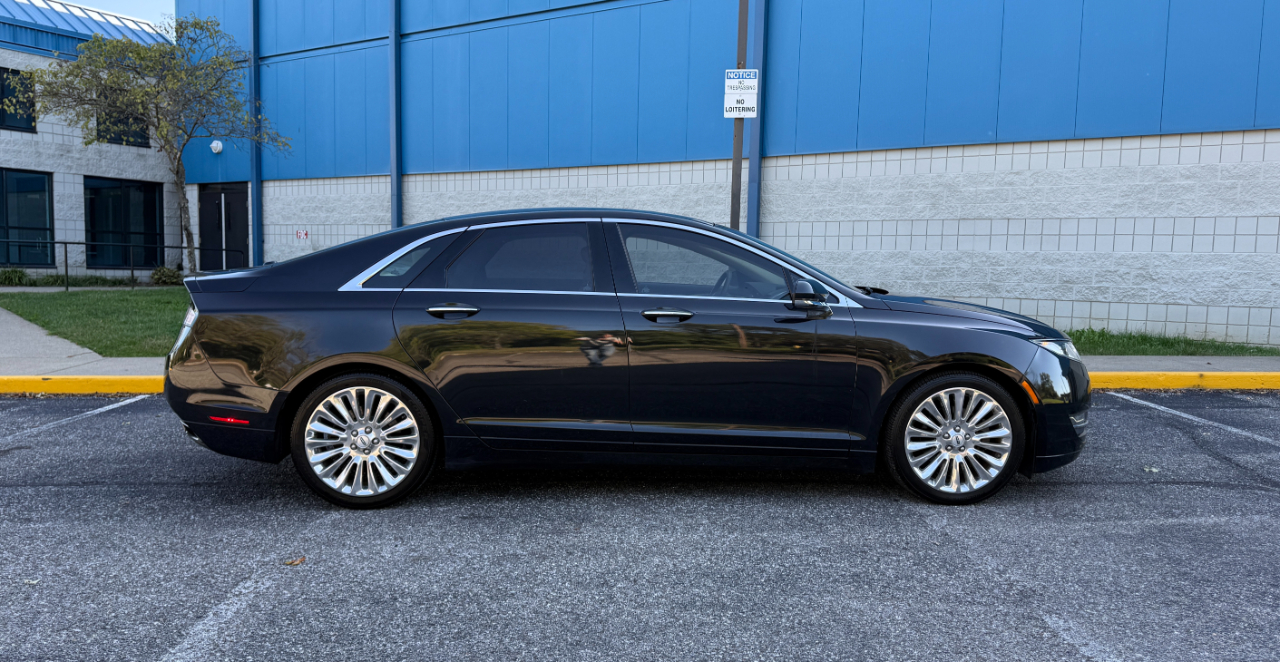 2014 Lincoln MKZ photo 4