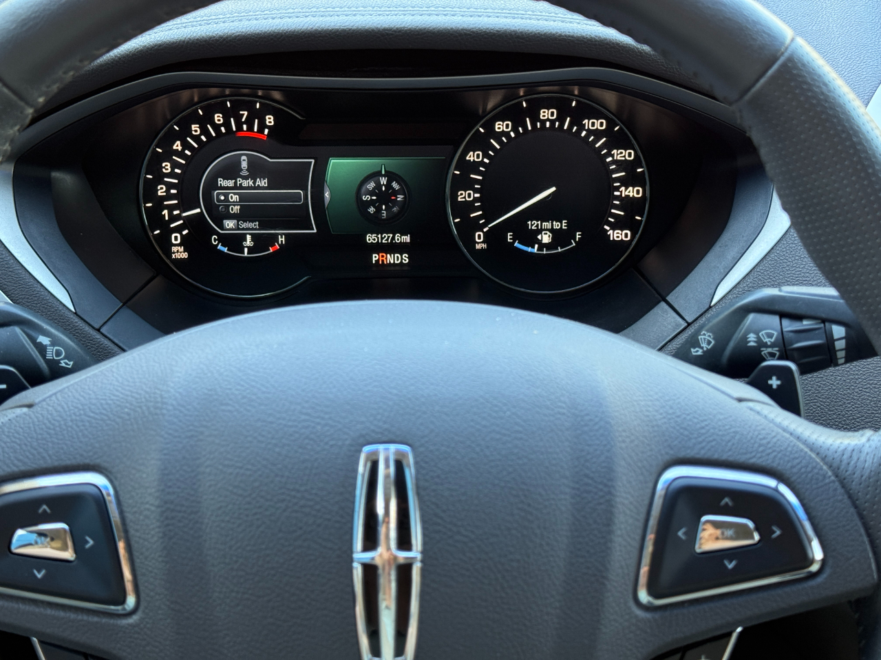 2014 Lincoln MKZ photo 9