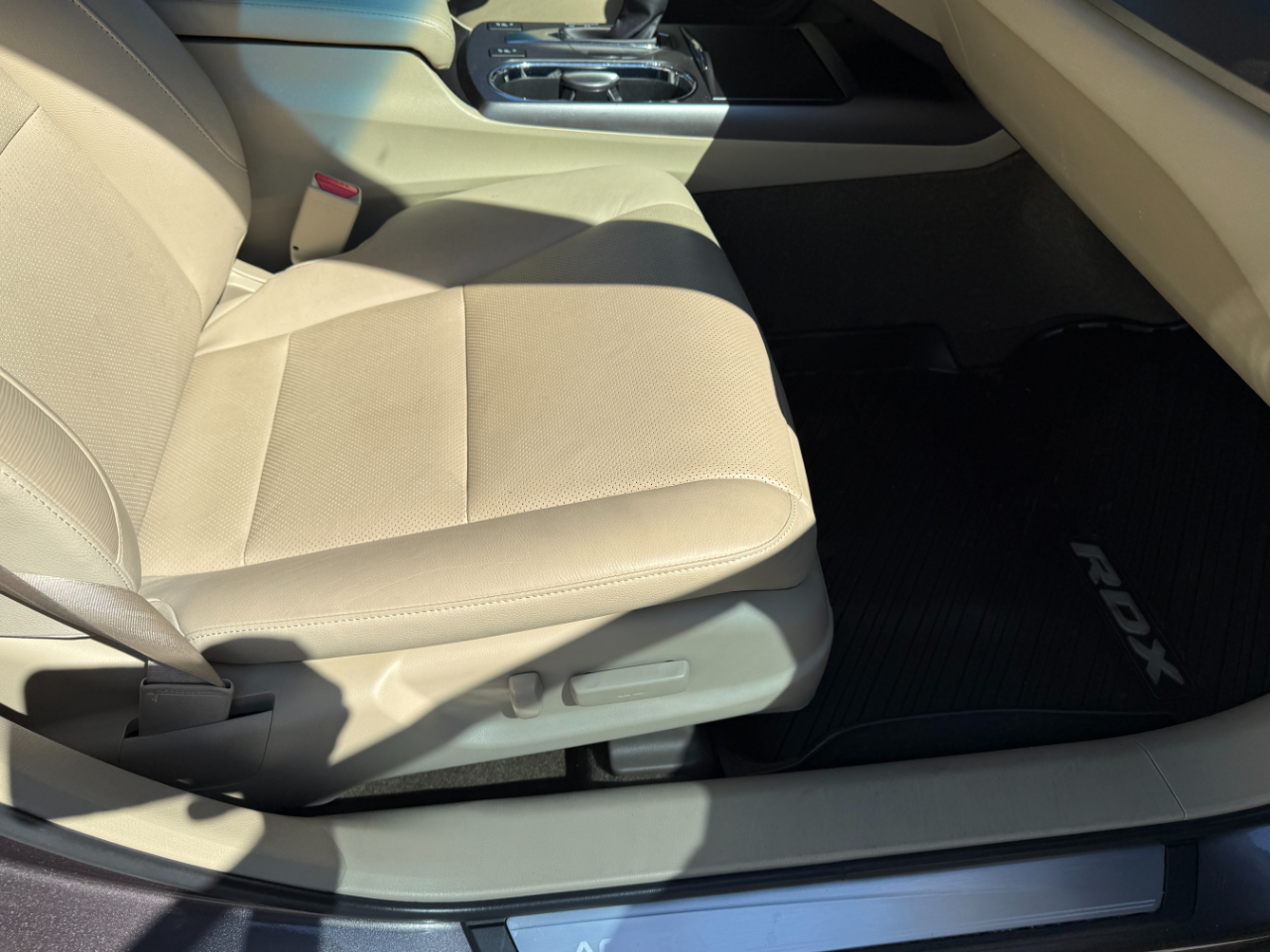 2013 Acura RDX Technology photo 18