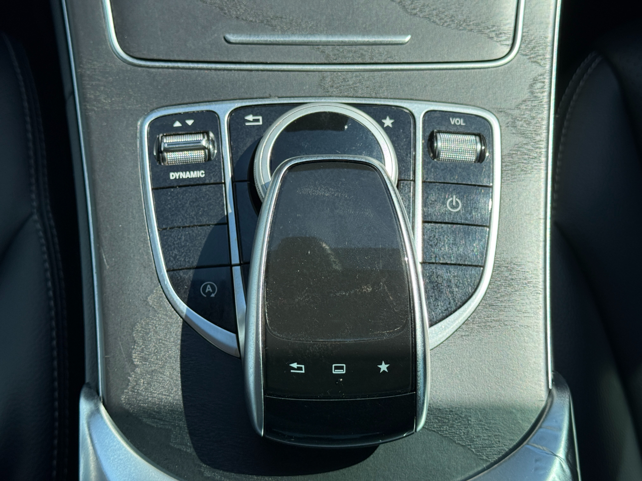 2016 Mercedes Benz C 300 photo 10