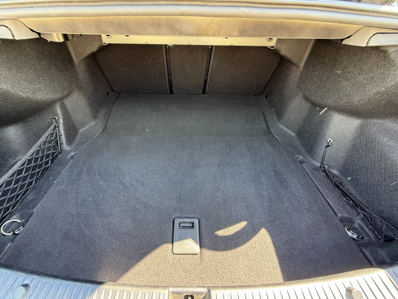 2016 Mercedes Benz C 300 photo 24