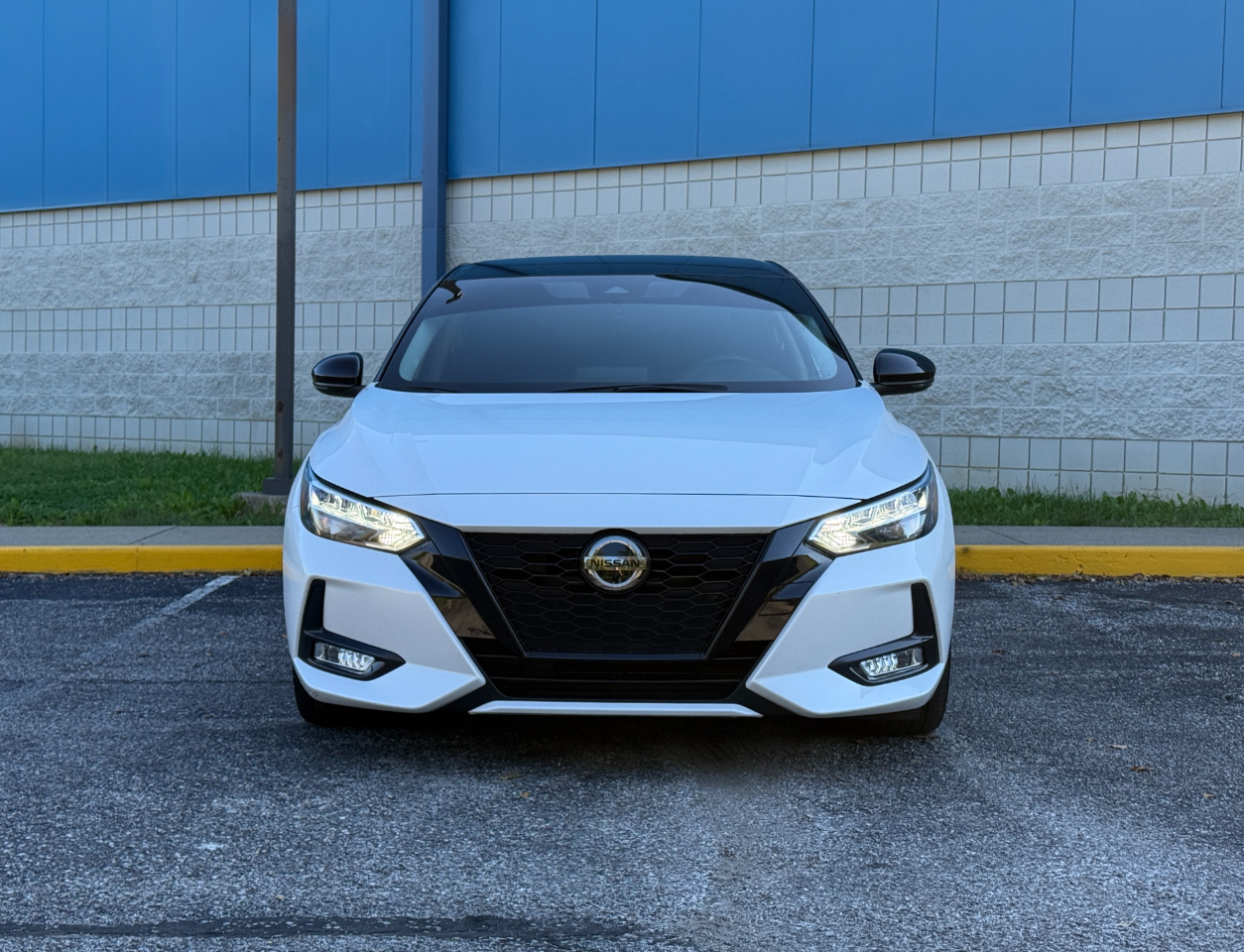 Nissan Sentra SR CVT 2023 Nissan Sentra SR CVT 2023