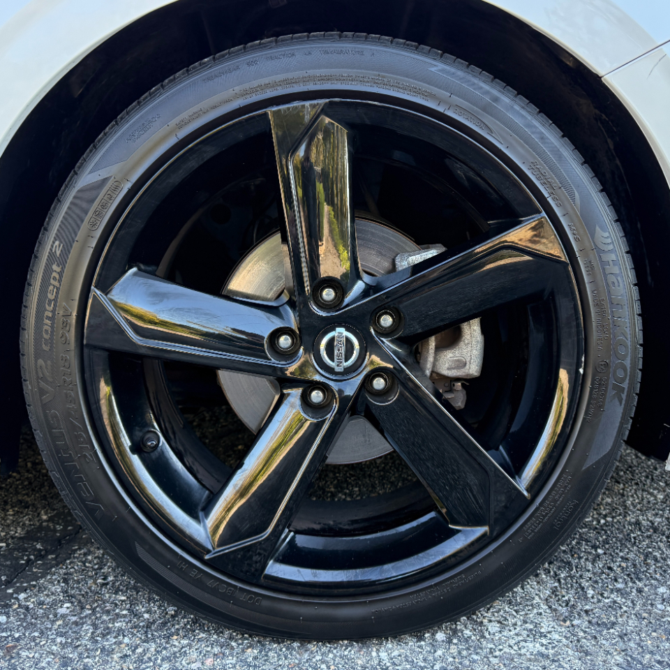 Nissan Sentra SR CVT 2023 Nissan Sentra SR CVT 2023