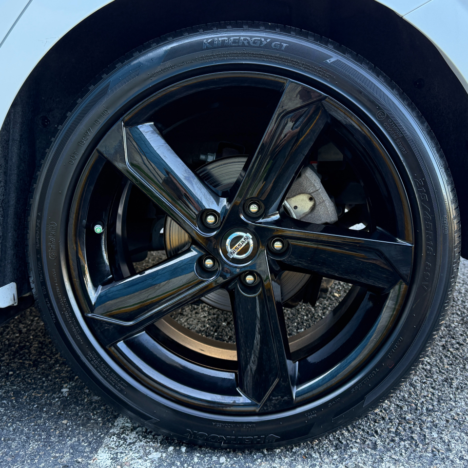 Nissan Sentra SR CVT 2023 Nissan Sentra SR CVT 2023