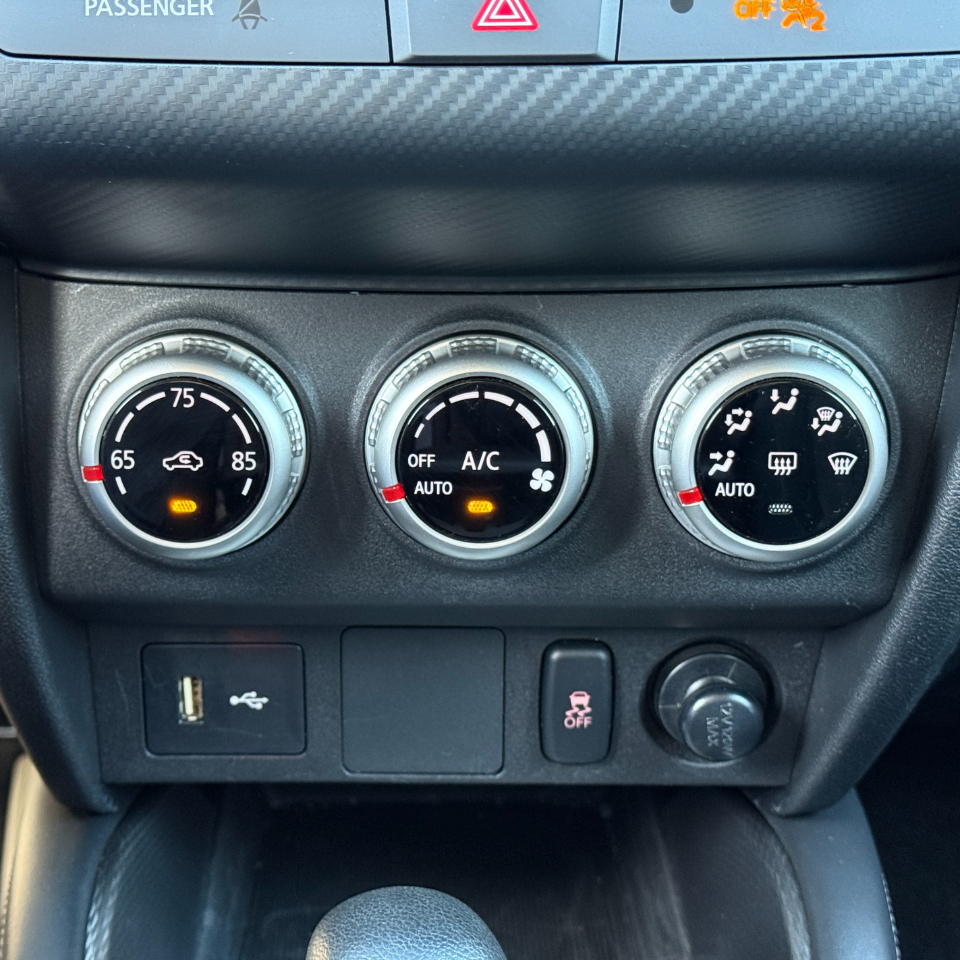 Mitsubishi Outlander Sport Trail Edition 2.0 AWC 2024 Mitsubishi Outlander Sport Trail Edition 2.0 AWC 2024