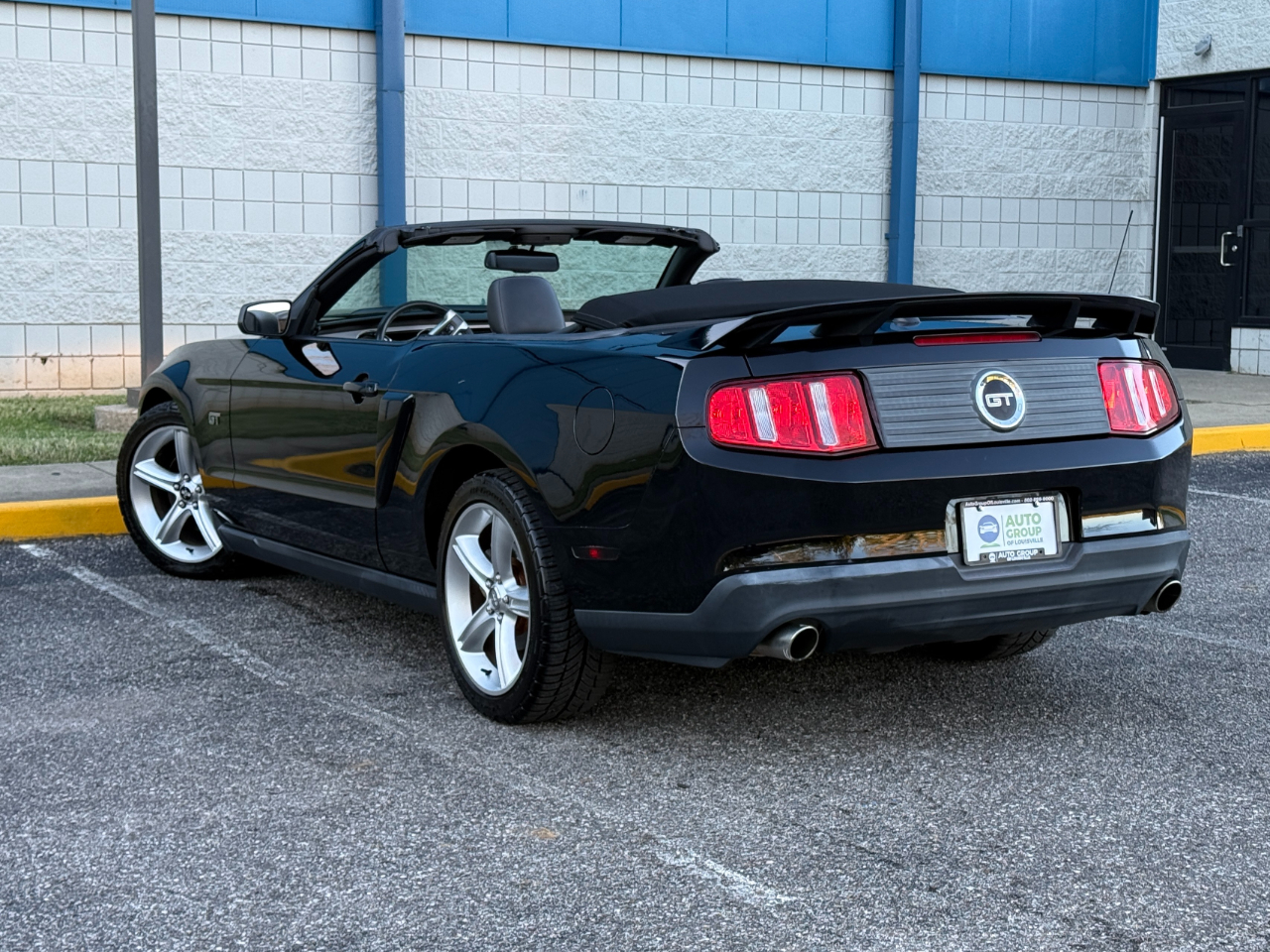 Ford Mustang 2dr Conv GT Premium 2010 Ford Mustang 2dr Conv GT Premium 2010