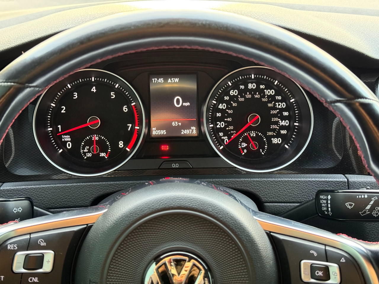 Volkswagen Golf GTI 2.0T 4-Door Autobahn Manual 2017