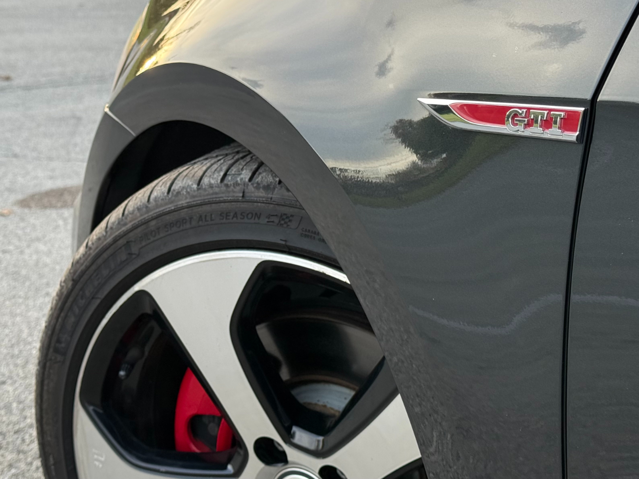 Volkswagen Golf GTI 2.0T 4-Door Autobahn Manual 2017