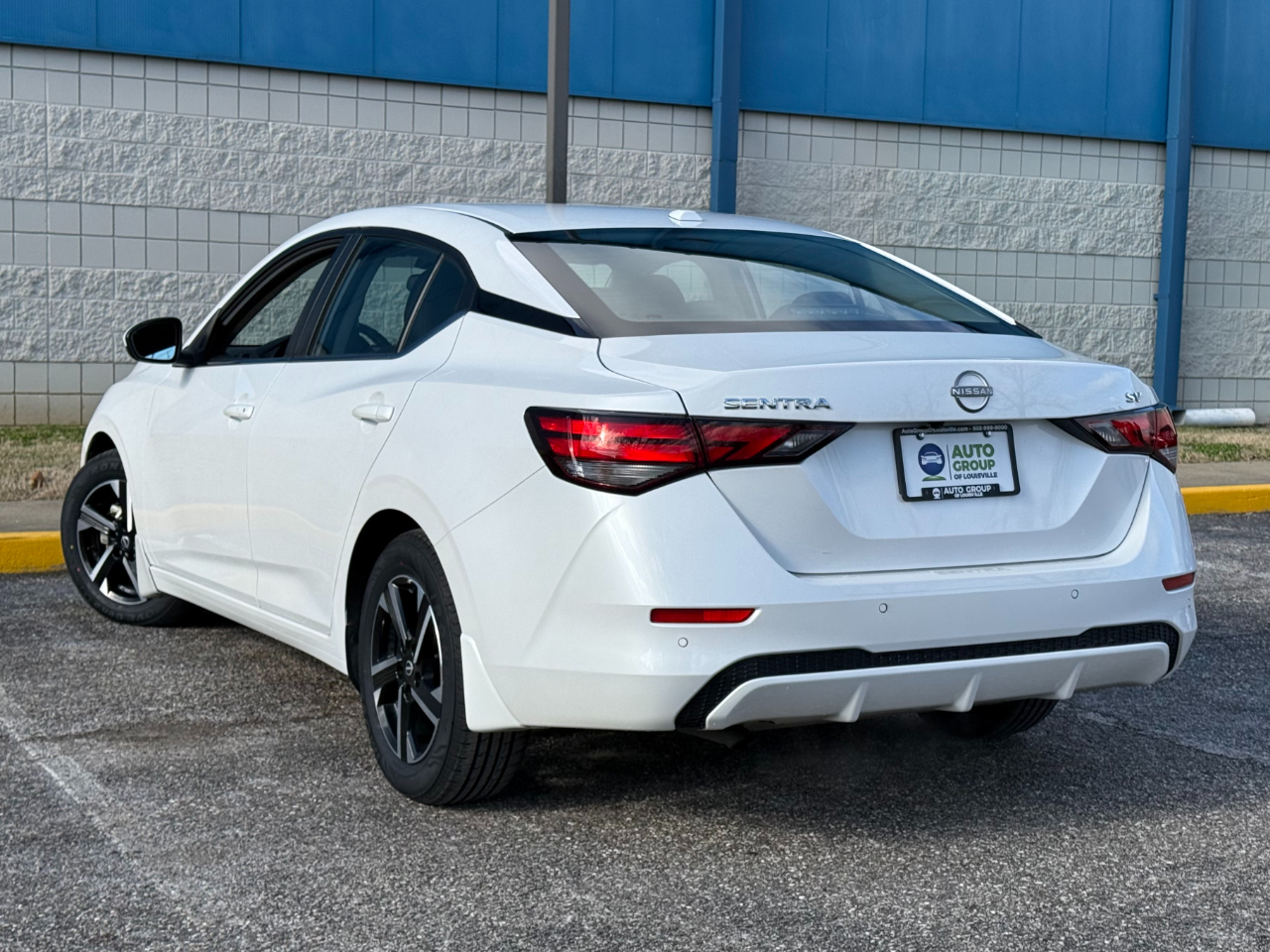 Nissan Sentra SV 2024